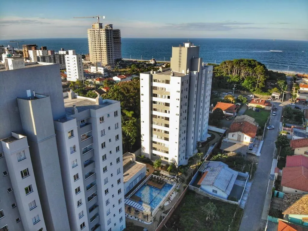 Beira Da Praia, Proximo Ao Beto Carrero Picarras Brazil